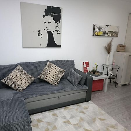 Alfama New Apartment 28925/Al Lissabon Buitenkant foto