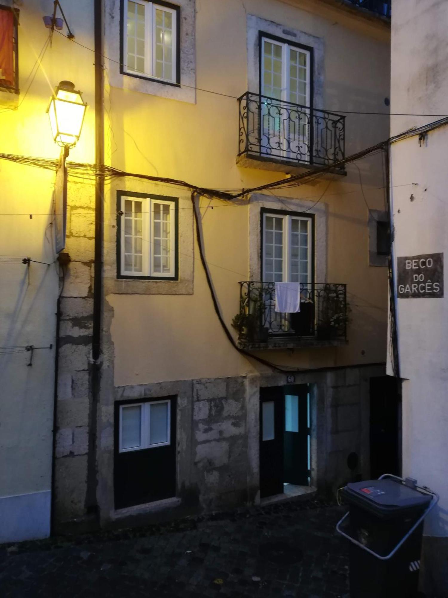 Alfama New Apartment 28925/Al Lissabon Buitenkant foto